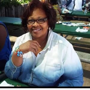 Meet your Posher, Debra